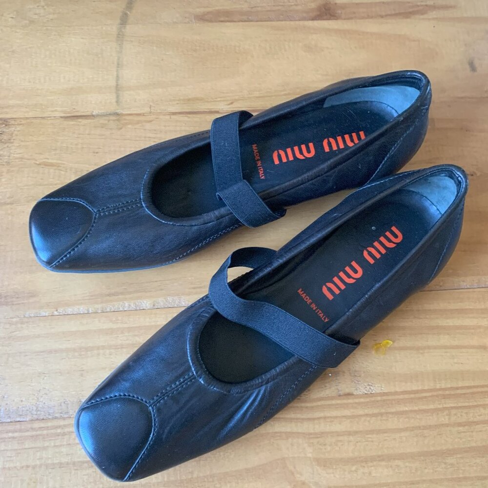 Miu Miu 90s bubble sole mary janes